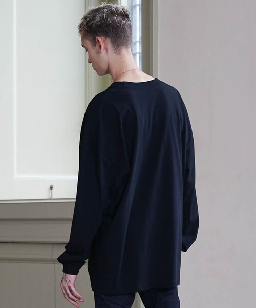 LIDNM（リドム）の「SUPERSIZE LS T-SHIRT/BLK（Tシャツ/カットソー・メンズ・ブラック系・MEDIUM/LARGE）」の3枚目の写真