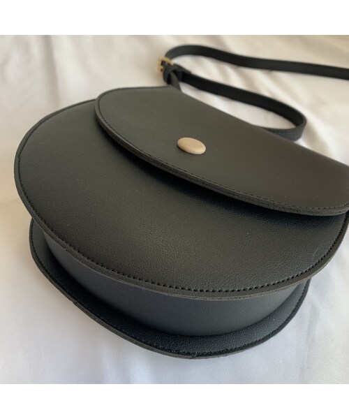 no brand(ノーブランド)の「flap round shoulder bag(ショルダーバッグ・レディース・その他)」の7枚目の写真