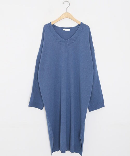 DHOLIC(ディーホリック)の「Vネックニットワンピース(ワンピース・レディース・その他/ブラウン/ブルー/ブラック・FREE)」の4枚目の写真