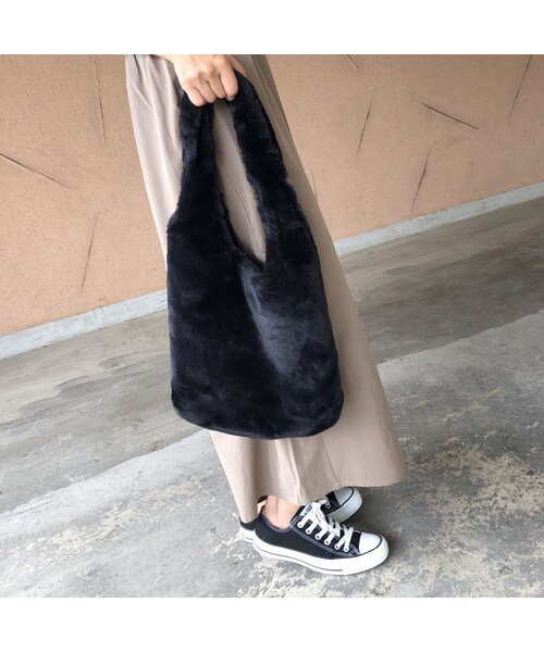 copine(コピン)の「【期間限定価格】ふわふわエコファーバッグ【クリックポスト対象商品】(ハンドバッグ・レディース・その他)」の9枚目の写真