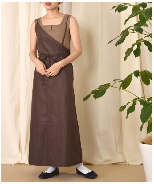 w closet(ダブルクローゼット)の「起毛ワンショルラップキャミワンピース(ワンピース/ドレス・レディース・ラベンダー/Mピンク/ブラウン・FREE)」の5枚目の写真