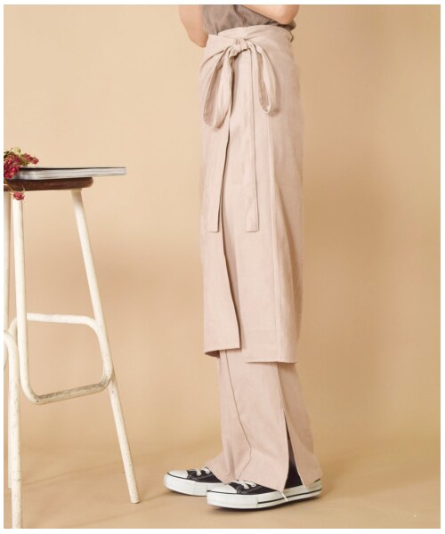 w closet(ダブルクローゼット)の「ラップスカート付きスリットイージーパンツ(パンツ・レディース・Lベージュ/パープル/アカチャ・FREE)」の15枚目の写真