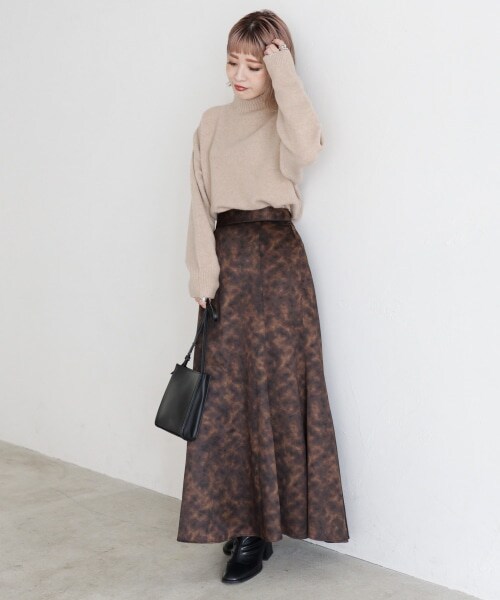 PAGEBOY（ページボーイ）の「【WEB限定アイテム】ウールＭＩＸタートルプルオーバー【先行予約】（トップス・レディース・ホワイト/ブラック/ライトピンク/ベージュ/コバルトブルー/ピスタチオ/グレープ・F）」の20枚目の写真