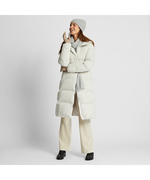 UNIQLO（ユニクロ）の「シームレスダウンロングコート（その他アウター・レディース・NAVY 69/GRAY 07/LIGHT GRAY 02/BLACK 09・XXL/S/3XL/XL/XS/M/L）」の4枚目の写真