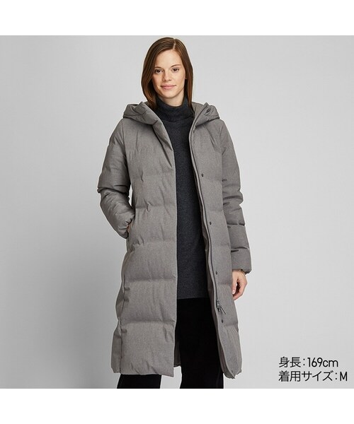 UNIQLO（ユニクロ）の「シームレスダウンロングコート（その他アウター・レディース・NAVY 69/GRAY 07/LIGHT GRAY 02/BLACK 09・XXL/S/3XL/XL/XS/M/L）」の3枚目の写真