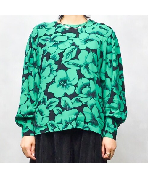 USED(ユーズド)の「JONES NEW YORK flower shirt-542-9(シャツ/ブラウス・レディース・その他)」の3枚目の写真