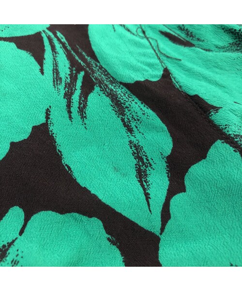 USED(ユーズド)の「JONES NEW YORK flower shirt-542-9(シャツ/ブラウス・レディース・その他)」の11枚目の写真