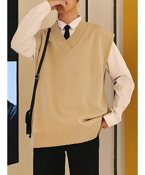 Urcarol（ウルカロール）の「Urcarol 無地ニットベスト（ベスト・レディース・ブラック/レッド/ベージュ・M/L/XL/2XL）」の2枚目の写真