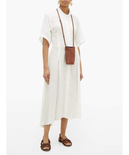 LOEWE（ロエベ）の「Loewe - Gate Mini Leather Cross Body Bag - Womens - Brown（ショルダーバッグ・レディース・Brown・One Size）」の4枚目の写真