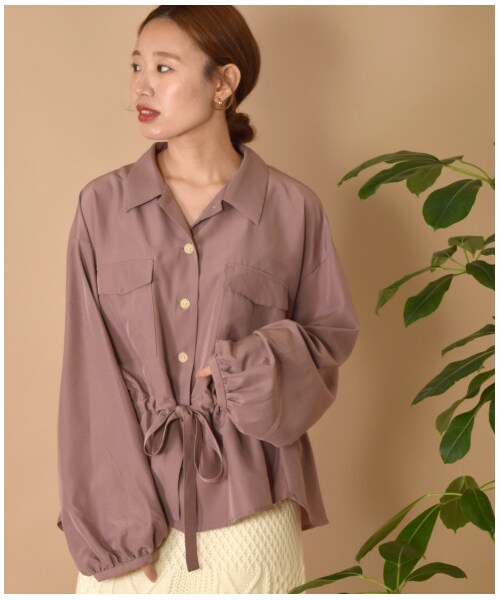 w closet(ダブルクローゼット)の「スパンブロードウエストドロストシャツ(トップス・レディース・モカ/グレージュ/グレーピンク・FREE)」の20枚目の写真