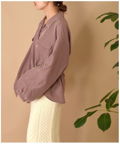 w closet(ダブルクローゼット)の「スパンブロードウエストドロストシャツ(トップス・レディース・モカ/グレージュ/グレーピンク・FREE)」の18枚目の写真