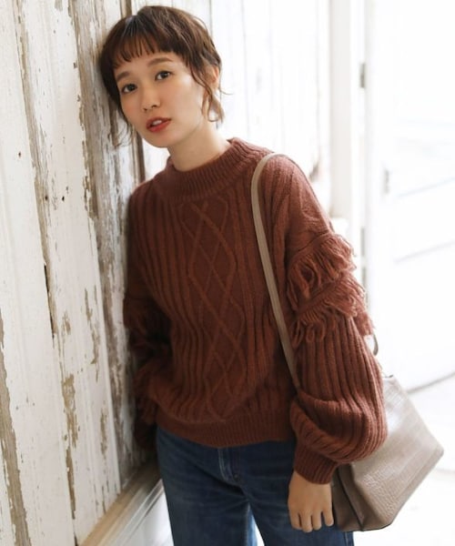 Crisp（クリスプ）の「ケーブルフリンジニット（ニット/セーター・レディース・ベージュ/ピンク・FREE）」の2枚目の写真