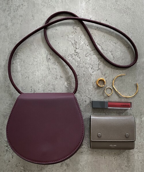LAULEN（ローレン）の「half circle bag（ショルダーバッグ・レディース・ブラック/ボルドー・FREE）」の2枚目の写真