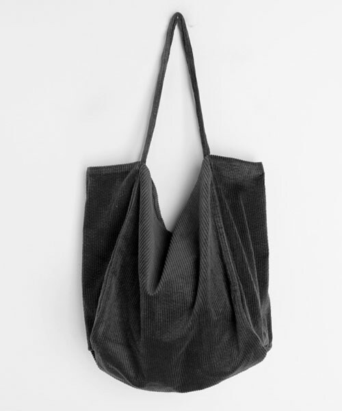DHOLIC（ディーホリック）の「ビッグコーデュロイバッグ（トートバッグ・レディース・グリーン/ブラウン/ブラック/ベージュ・FREE）」の2枚目の写真