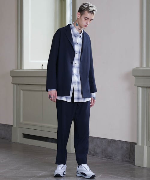 LIDNM（リドム）の「BOX TAILORED JACKET（テーラードジャケット・メンズ・ブルー系・MEDIUM/LARGE）」の3枚目の写真