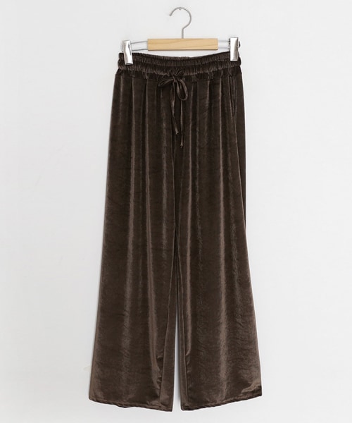 DHOLIC（ディーホリック）の「ベロアイージーパンツ（その他パンツ・レディース・ベージュ/ブラウン/ブラック/ブルー・FREE）」の3枚目の写真