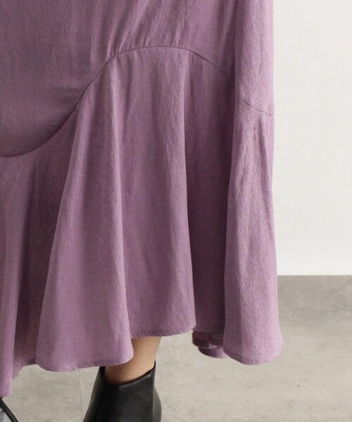 OZOC（オゾック）の「[洗える]小花ジャカードフレアスカート（スカート・レディース・タバコブラウン(054)/ライトパープル(081)・38(M)）」の8枚目の写真