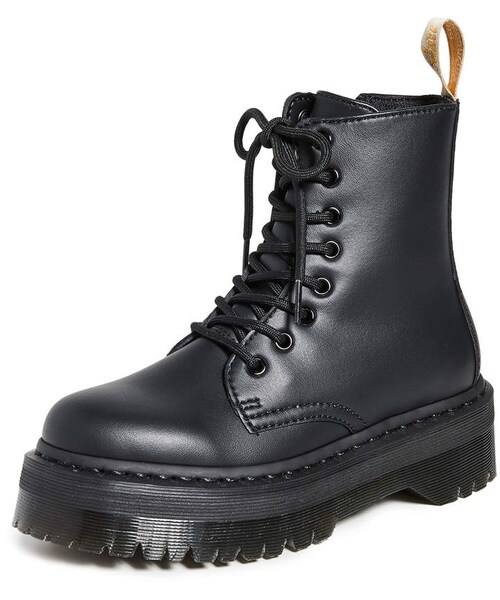 Dr. Martens（ドクターマーチン）の「Dr. Martens Vegan Jadon II Mono 8 Eye Boots（ブーツ・レディース・Black・One Size）」の2枚目の写真