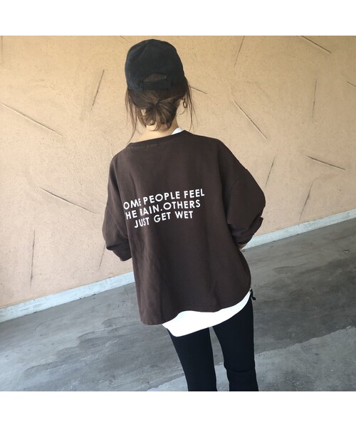 copine（コピン）の「【9月26日19時～再入荷】サイドジッパーデザイン！バックプリント裏起毛トレーナー(3color)【クリックポスト対象商品】（スウェット・レディース・その他）」の8枚目の写真