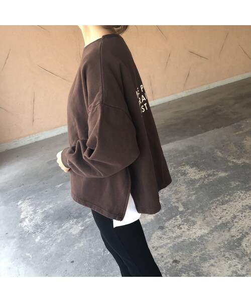 copine（コピン）の「【9月26日19時～再入荷】サイドジッパーデザイン！バックプリント裏起毛トレーナー(3color)【クリックポスト対象商品】（スウェット・レディース・その他）」の6枚目の写真