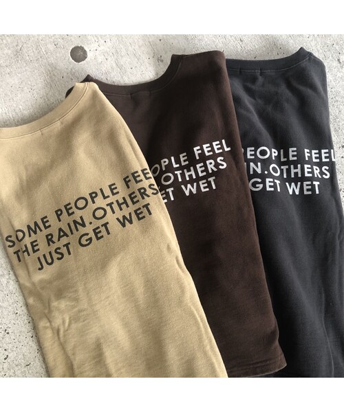 copine（コピン）の「【9月26日19時～再入荷】サイドジッパーデザイン！バックプリント裏起毛トレーナー(3color)【クリックポスト対象商品】（スウェット・レディース・その他）」の14枚目の写真