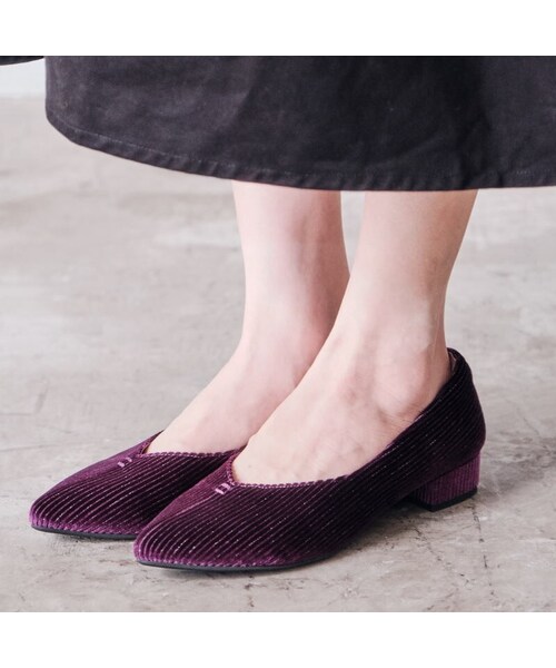 ORiental TRaffic(オリエンタルトラフィック)の「Vカット切替ヒールパンプス(その他・レディース・ブラック/カーキ/パープル・34/35/36/37/38/39/40/41/42)」の15枚目の写真