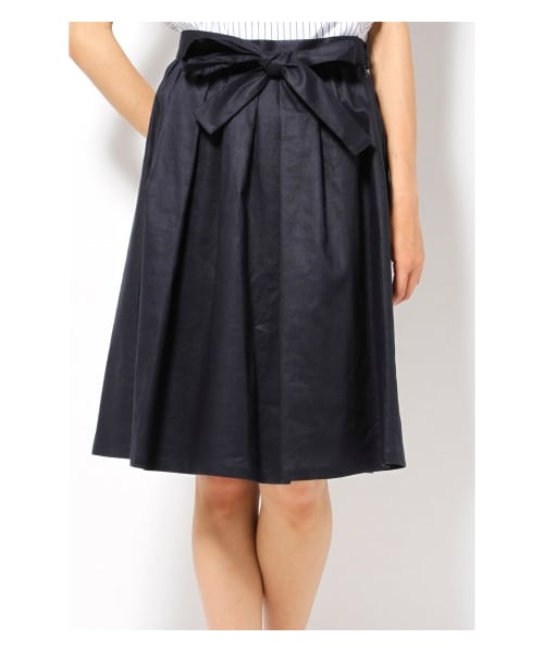 Spick & Span（スピックアンドスパン）の「リボンツキ ギャザーSK（ひざ丈スカート・レディース・ホワイト/ネイビー・34/36/38/40）」の2枚目の写真