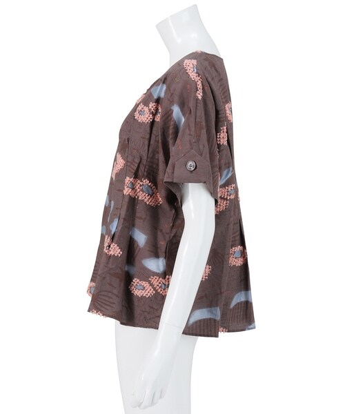 Ne-net（ネネット）の「ネ・ネット / うみのなかジャガード / Tシャツ（トップス・レディース・beige(03)/blue(12)・02）」の5枚目の写真