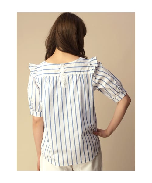 w closet(ダブルクローゼット)の「ストライプ袖フリルプルオーバー(トップス・レディース・オフホワイトベース/ネイビーブルーベース・FREE)」の5枚目の写真