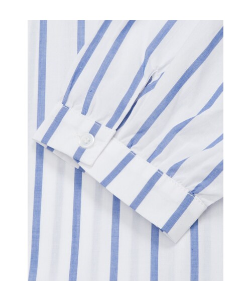 w closet(ダブルクローゼット)の「ストライプ袖フリルプルオーバー(トップス・レディース・オフホワイトベース/ネイビーブルーベース・FREE)」の8枚目の写真