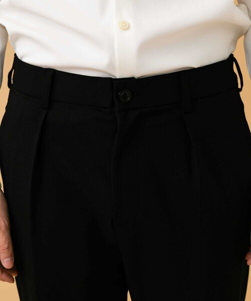 STUDIOUS（ステュディオス）の「フォルムサージテーパードスラックス（パンツ・メンズ・BLACK/BRN・1/2/3）」の9枚目の写真
