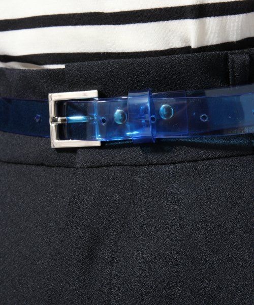 JEANASIS（ジーナシス）の「クリアベルトタックワイドパンツ（パンツ・レディース・アイボリー/ブラック・S/M）」の6枚目の写真