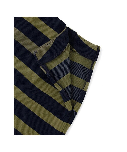 KBF(ケイビーエフ)の「太ボーダータイトスカート(スカート・レディース・OFF×NVY/OFF×BLK/KHK×NVY・one)」の11枚目の写真