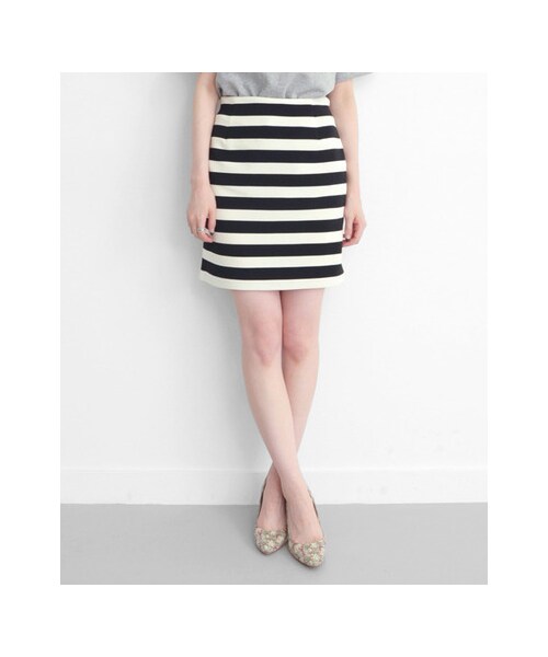 KBF(ケイビーエフ)の「太ボーダータイトスカート(スカート・レディース・OFF×NVY/OFF×BLK/KHK×NVY・one)」の7枚目の写真