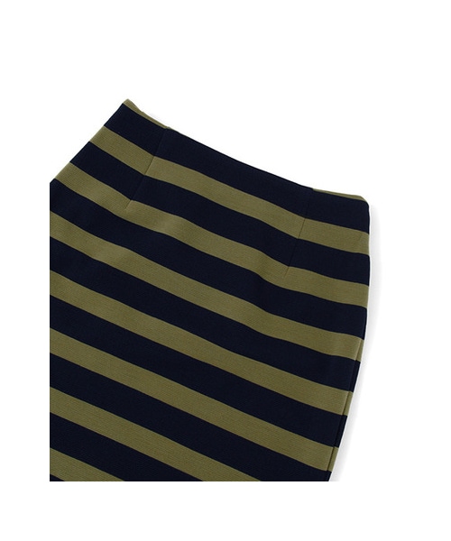 KBF(ケイビーエフ)の「太ボーダータイトスカート(スカート・レディース・OFF×NVY/OFF×BLK/KHK×NVY・one)」の10枚目の写真