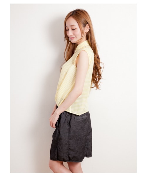 E hyphen world gallery(イーハイフンワールドギャラリー)の「ギンガムチェック裾タックシャツ(シャツ・ブラウス・レディース・ブラック/イエロー/ブルー・F)」の5枚目の写真