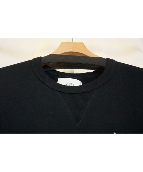 bedsidedrama（ベットサイドドラマ）の「bedsidedrama　犬 de 猫 ワイドPO（black）（スウェット・レディース・その他）」の3枚目の写真