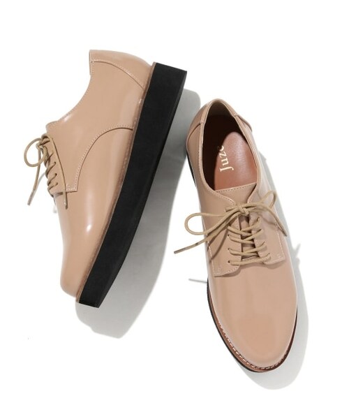 VIS（ビス）の「スクエアトゥレースアップシューズ（シューズ・レディース・ベージュ系/ブラック・24.5/22.0/22.5/23.5/25.0）」の2枚目の写真