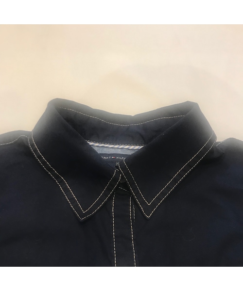 TOMMY HILFIGER（トミーヒルフィガー）の「"TOMMY HILFIGER"　コットンシャツ（シャツ/ブラウス・レディース・その他）」の3枚目の写真