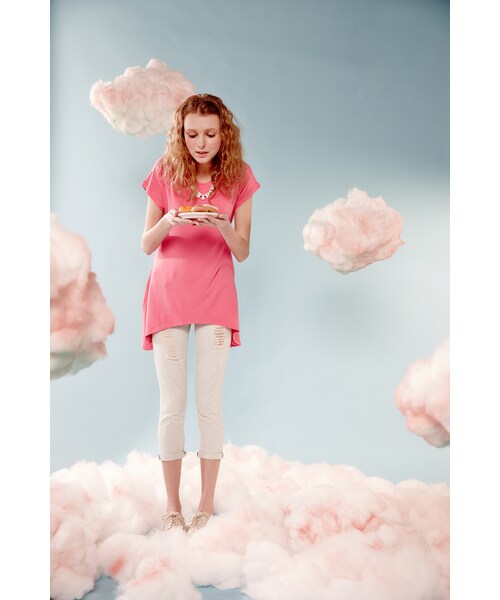 ORENDA（オレンダ）の「MIT舒適不規則下擺長版上衣（トップス・レディース・桃紅/黃/藍/黑・S/M）」の5枚目の写真