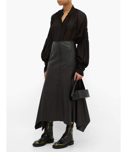 Ann DEMEULEMEESTER（アンドゥムルメステール）の「Ann Demeulemeester - Distressed Leather Ankle Boots - Womens - Black Multi（ブーツ・レディース・Black・35 Eu/it/36 Eu/it/37 Eu/it/37.5 Eu/it/38 Eu/it/38.5 Eu/it/39 Eu/it/39.5 Eu/it/40 Eu/it/41 Eu/it）」の3枚目の写真