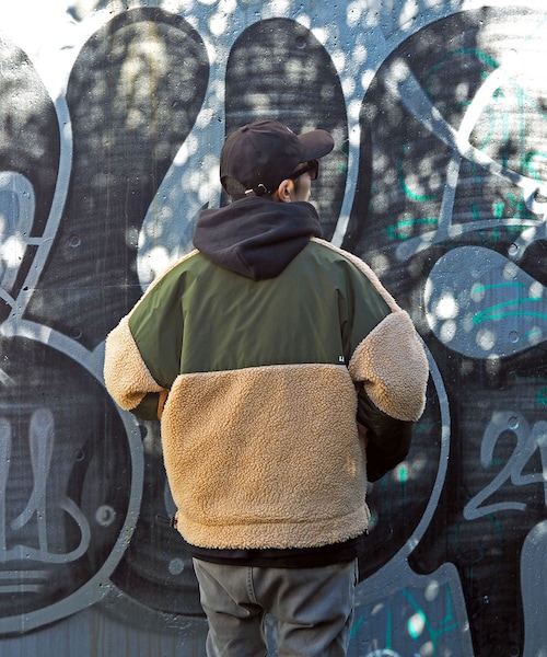 Leyline（レイライン）の「Boa cutback jkt（ブルゾン・レディース・ベージュ・Free）」の6枚目の写真