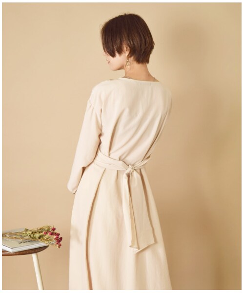 w closet（ダブルクローゼット）の「カシュクール後ろリボンワンピース（ワンピース/ドレス・レディース・Lベージュ/グレーピンク/アカチャ・FREE/M/L）」の15枚目の写真