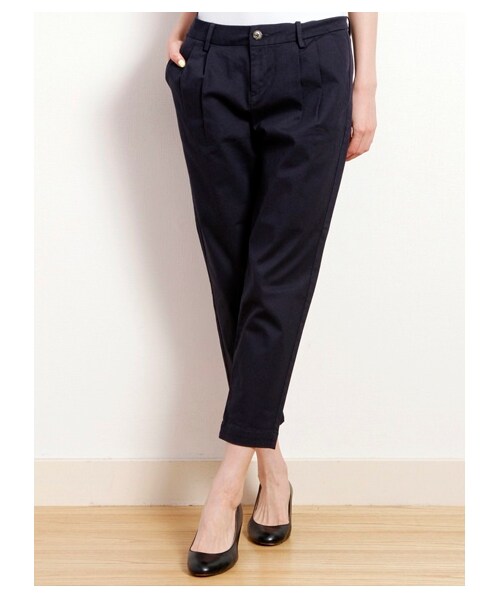 earth music&ecology（アースミュージックアンドエコロジー）の「・カラークロップドパンツ（パンツ・レディース・オフホワイト/ブラック/ベージュ/ロイヤルブルー/ネイビー・S/M/L）」の5枚目の写真