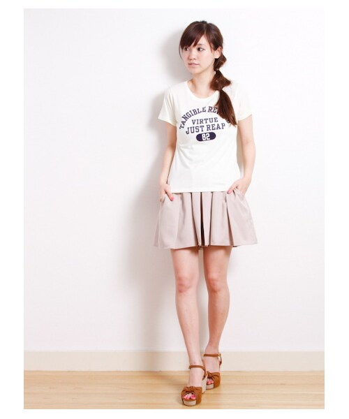 earth music&ecology（アースミュージックアンドエコロジー）の「TANGIBLE Tシャツ（カットソー・レディース・オフホワイト/杢ライトグレー/ライトイエロー/ネイビー・S/M）」の5枚目の写真