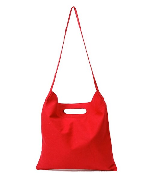 earth music&ecology（アースミュージックアンドエコロジー）の「・2Wayキャンバスバッグ（バッグ・ポーチ・レディース・アイボリー/ブラック/レッド/ブルー・F）」の7枚目の写真