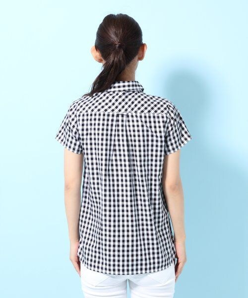 LOWRYS FARM（ローリーズファーム）の「ギンガムシャツショートスリーブ２（トップス・レディース・オフ/ネイビー・Ｍ/Ｌ）」の4枚目の写真