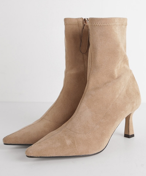 DHOLIC（ディーホリック）の「ポインテッドトゥアンクルブーツ（ブーツ・レディース・グレー/グリーン/ブラウン/ベージュ/ブラック・225/230/235/240/245/250）」の4枚目の写真