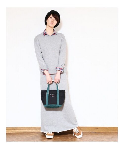 HOLIDAY（ホリデイ）の「【holiday WEB SHOP限定予約】holiday ZIP TOTE S（バッグ・レディース・WHITE/REDxNAY/BLKxGRN・ONE SIZE）」の17枚目の写真