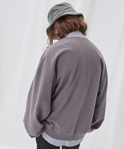 LIDNM（リドム）の「WIDE LOOSE SWEAT（スウェット・メンズ・ベージュ系・MEDIUM/LARGE）」の4枚目の写真